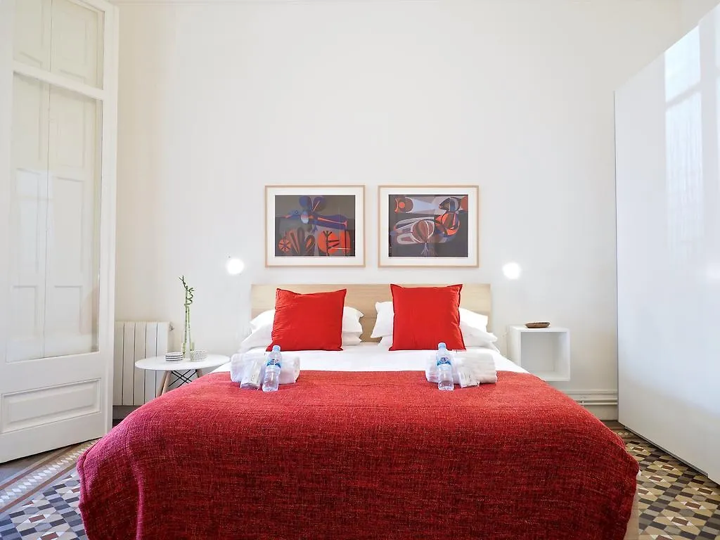 Suites4days Plaça Catalunya Design Barselona
