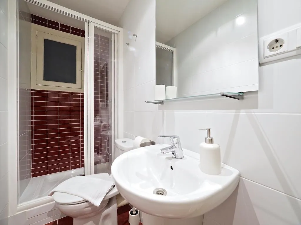 Suites4days Plaça Catalunya Design Barselona İspanya