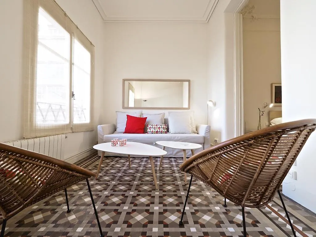 Daire Suites4days Plaça Catalunya Design Barselona İspanya