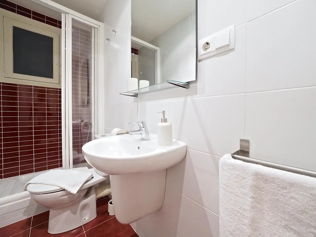 Suites4days Plaça Catalunya Design Barselona Daire